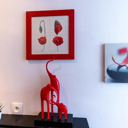 Emma , Maison Classee 3 Etoiles Au Centre De Avec Jardin Clos A Chatellerault, A 20 Mn Futuroscope&aquascope