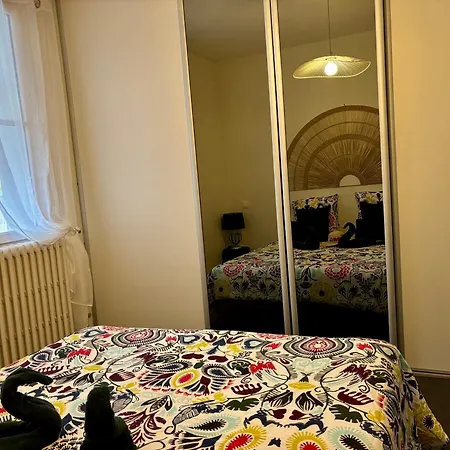 بيت للعطل Emma , Maison Classee 3 Etoiles Au Centre De Avec Jardin Clos A Chatellerault, A 20 Mn Futuroscope&aquascope