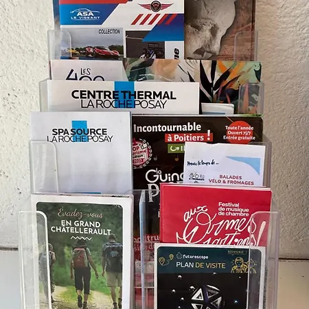 Emma , Maison Classee 3 Etoiles Au Centre De Avec Jardin Clos A Chatellerault, A 20 Mn Futuroscope&aquascope