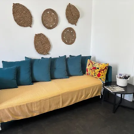 Emma , Maison Classee 3 Etoiles Au Centre De Avec Jardin Clos A Chatellerault, A 20 Mn Futuroscope&aquascope