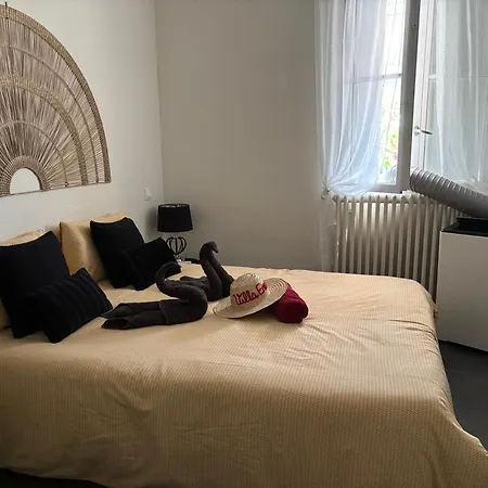 Emma , Maison Classee 3 Etoiles Au Centre De Avec Jardin Clos A Chatellerault, A 20 Mn Futuroscope&aquascope بيت للعطل