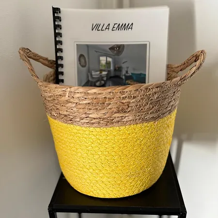 Emma , Maison Classee 3 Etoiles Au Centre De Avec Jardin Clos A Chatellerault, A 20 Mn Futuroscope&aquascope Châtellerault