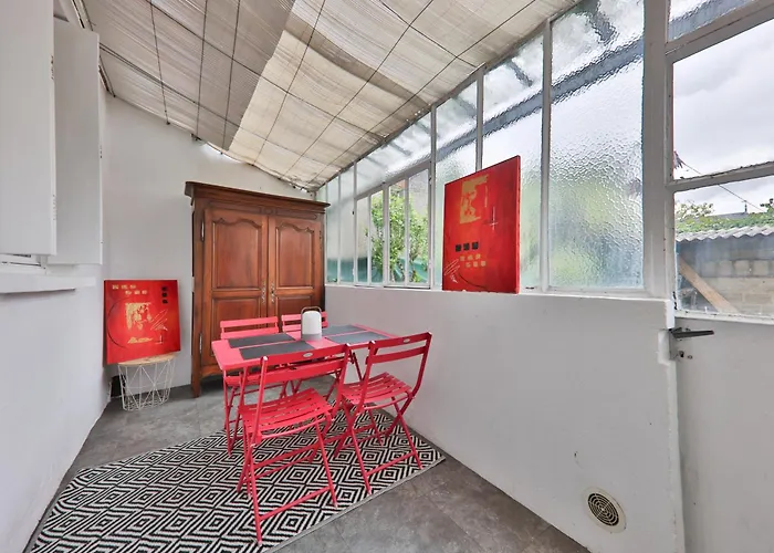 Emma , Maison Classee 3 Etoiles Au Centre De Avec Jardin Clos A Chatellerault, A 20 Mn Futuroscope&aquascope