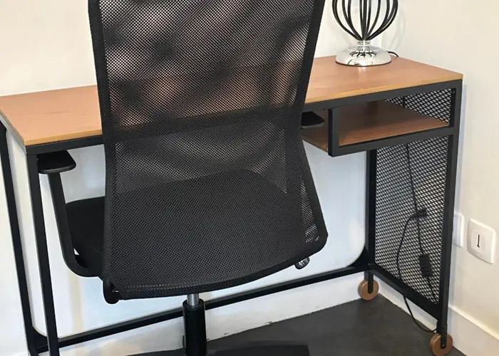 Emma , Maison Classee 3 Etoiles Au Centre De Avec Jardin Clos A Chatellerault, A 20 Mn Futuroscope&aquascope * Châtellerault